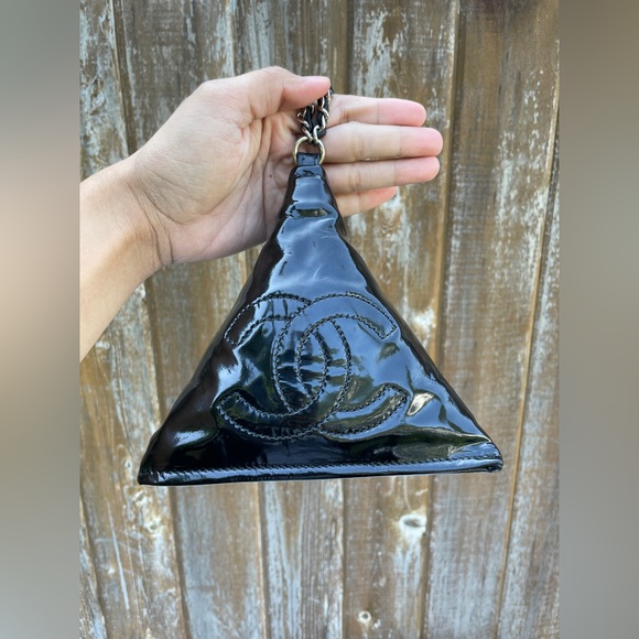 Chanel pyramid purse - Picture 9 of 16